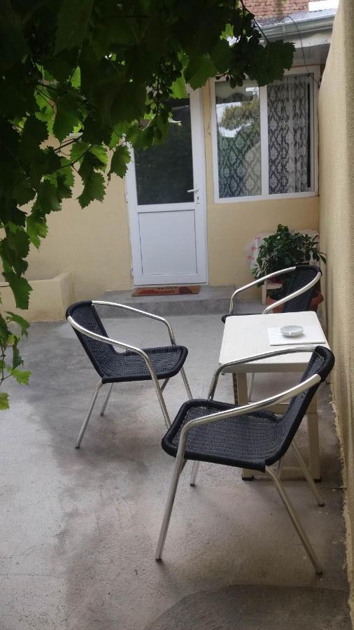 Larisa Apartment Tbilisi Luaran gambar